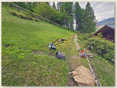 25_20. Mai, das erste Mal den Hang mähen