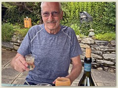 34_Vor dem Essen geniessen wir einen Apéro