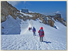 32 Die letzten Aufstiegsmeter zum Rifugio Gnifetti CAI 3625 m